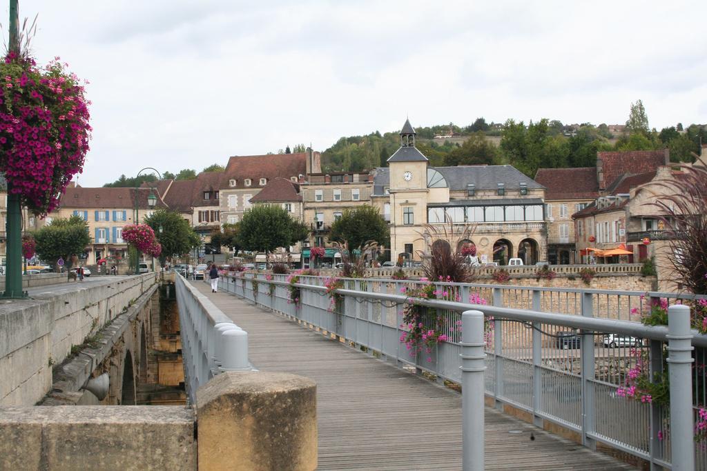 Residence Goelia Le Hameau De La Vezere Le Bugue Luaran gambar